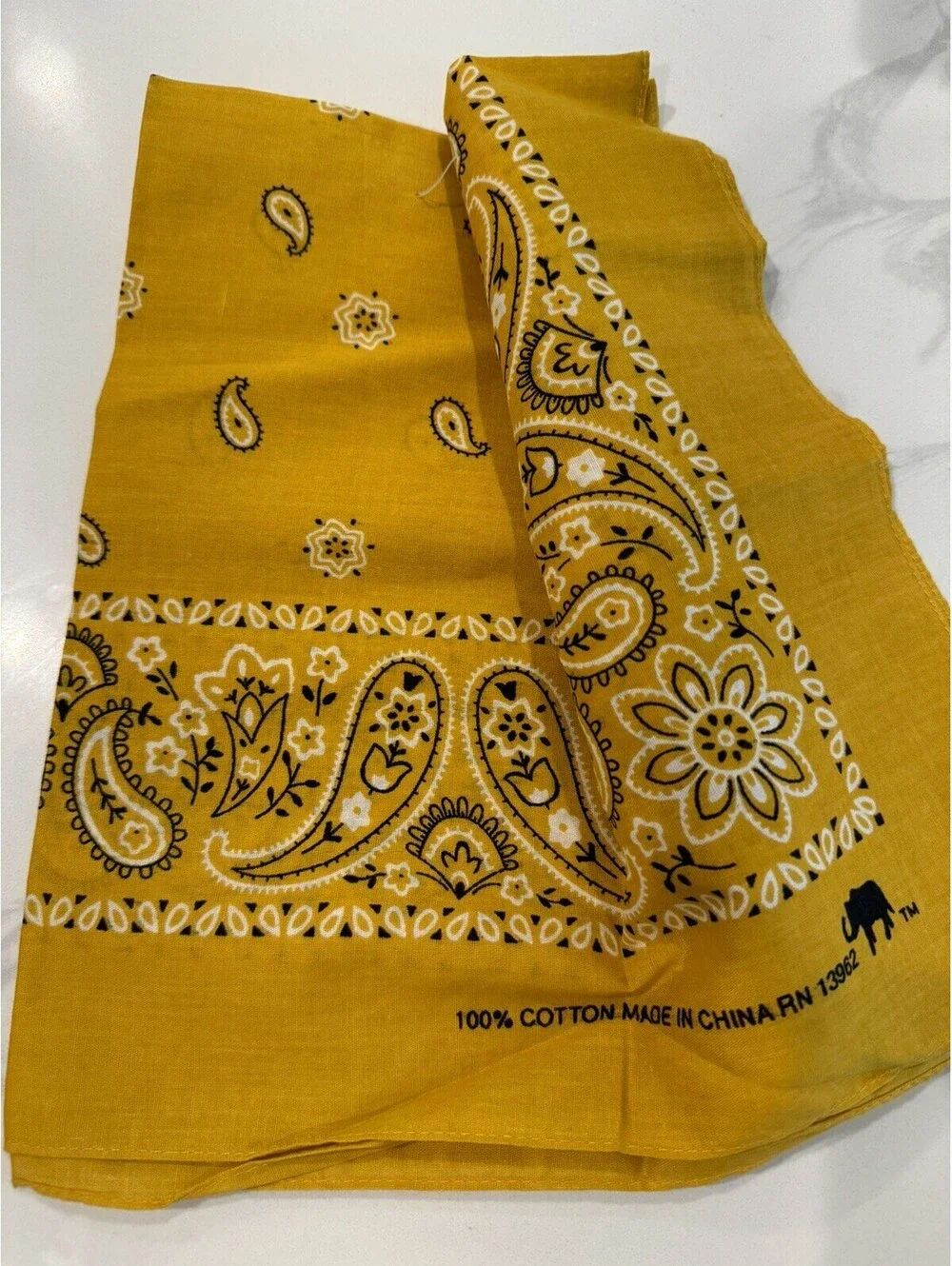 Black and yellow bandana. One Size